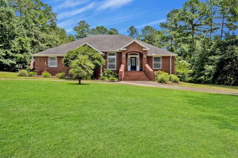 7465 Bowling Green Dr, Tallahassee, FL 32309