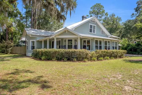 304 N Center St, Perry, FL 32347
