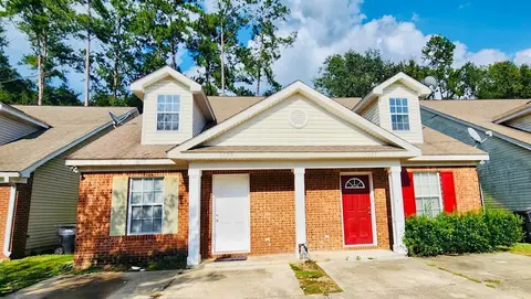 3229 Sawtooth Dr, Tallahassee, FL 32303