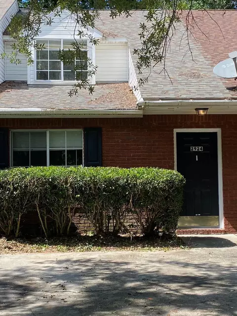 2924 Capital Park Drive Dr, Tallahassee, FL 32301