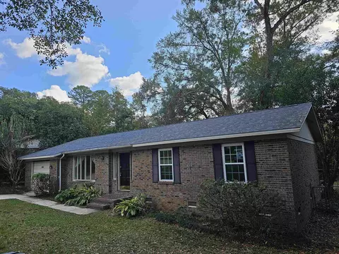 1803 Sherwood Dr, Tallahassee, FL 32303