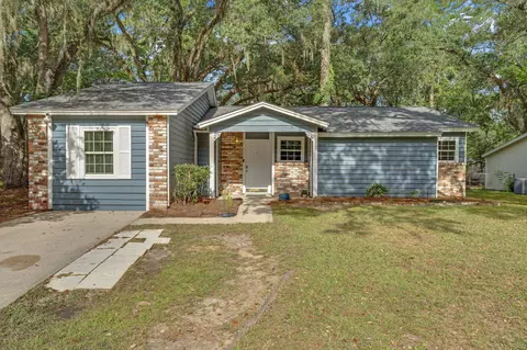 2695 Faringdon Dr, Tallahassee, FL 32303