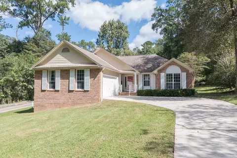 1764 Folkstone Rd, Tallahassee, FL 32312