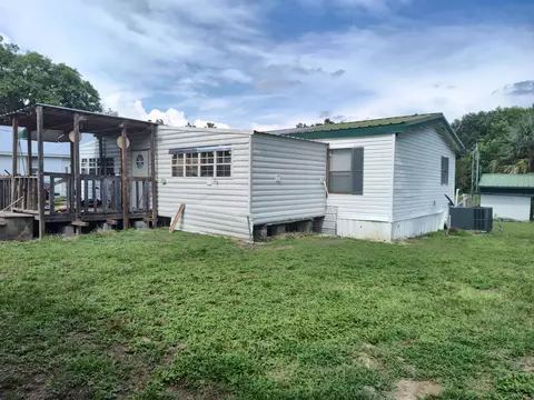 1118 Orange St, Perry, FL 32348 photo 1