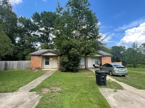 2936 Greenon Ln #2936 & 2938, Tallahassee, FL 32303
