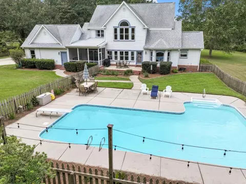 6064 Thackeray Ln, Tallahassee, FL 32309