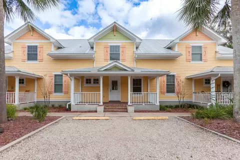 206 SE Tenth St #2, Steinhatchee, FL 32359