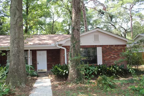 2557 Panther Creek Rd, Tallahassee, FL 32308