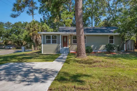 2034 Harold Ct, Tallahassee, FL 32304