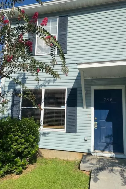786 E Timberwood Cir, Tallahassee, FL 32304