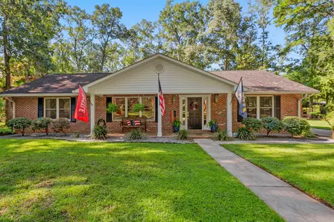 7371 Skipper Ln, Tallahassee, FL 32317