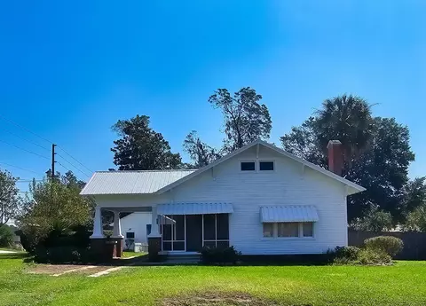 343 SW Shelby Ave, Madison, FL 32340