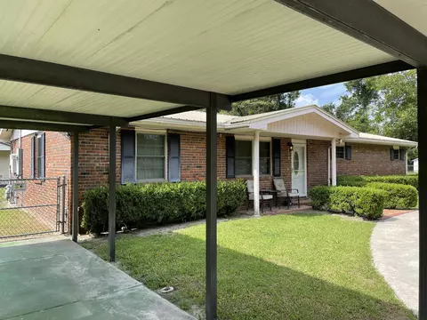 419 Elm St, Perry, FL 32347 photo 3