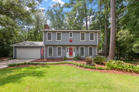 3205 Beaumont Dr, Tallahassee, FL 32309