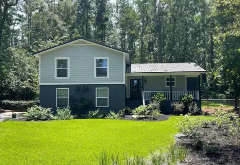 4059 Roscrea Dr, Tallahassee, FL 32309
