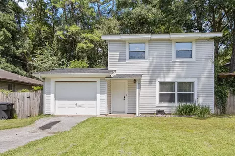 2403 Gothic Dr, Tallahassee, FL 32303