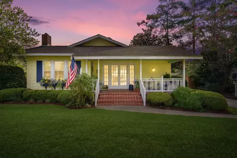 357 N 8th St, Quincy, FL 32351