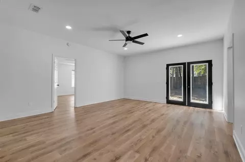 45 Sand Pine Cir, Midway, FL 32343 photo 10