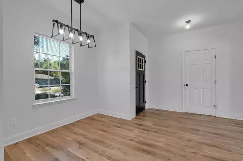 45 Sand Pine Cir, Midway, FL 32343 photo 3