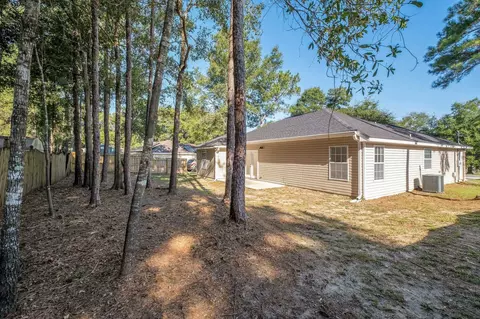 45 Sand Pine Cir, Midway, FL 32343 photo 23