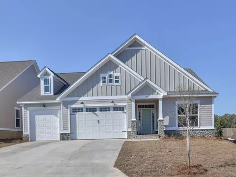 600 Knotted Pine Dr, Tallahassee, FL 32312