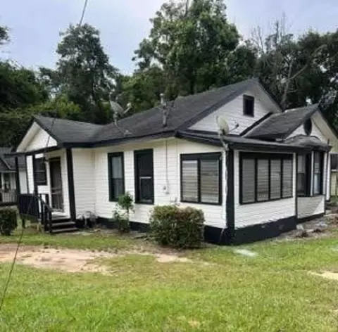 303 S 10th St, Quincy, FL 32351