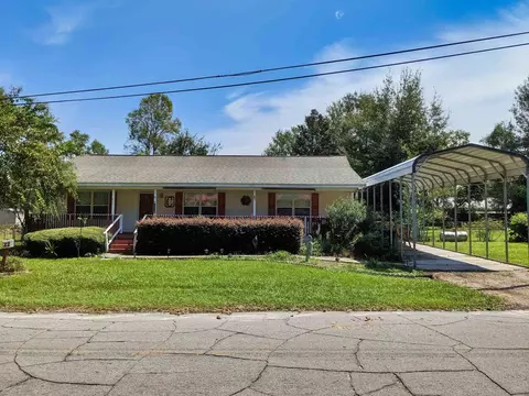 227 SW Lemoyne Ave, Madison, FL 32340