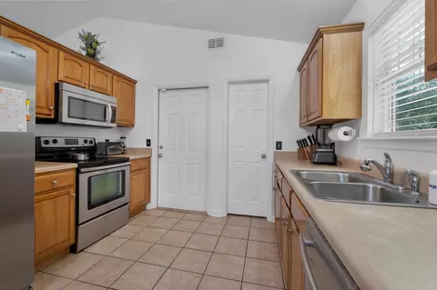 151 Pine Bark Trl, Midway, FL 32343 photo 13