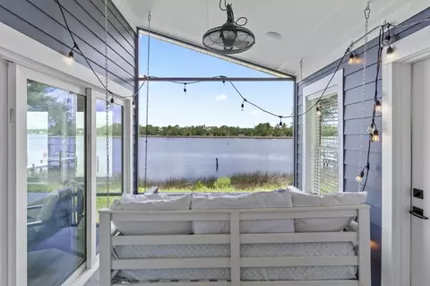605 Riverview Dr, Carrabelle, FL 32322 photo 28