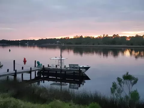 605 Riverview Dr, Carrabelle, FL 32322 photo 41