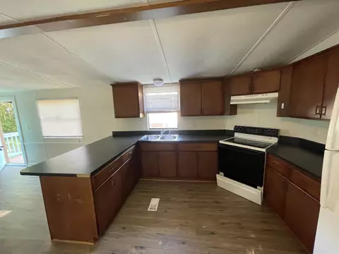 2641 Glover Rd, Tallahassee, FL 32305