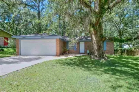3707 Wood Hill Dr, Tallahassee, FL 32303