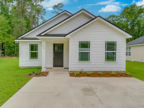 35 King Bee Dr, Crawfordville, FL 32327