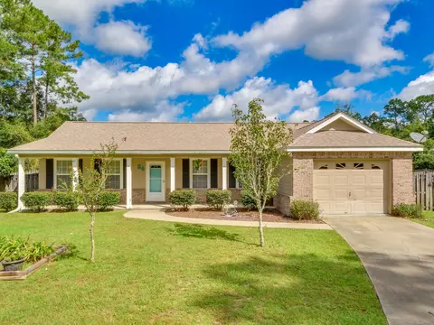 54 Goldfinch Way, Crawfordville, FL 32327