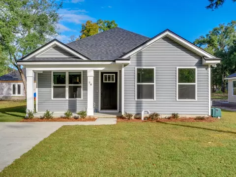 76 Feather Trl, Crawfordville, FL 32327