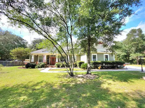 105 Hopkins Landing Rd, Quincy, FL 32352