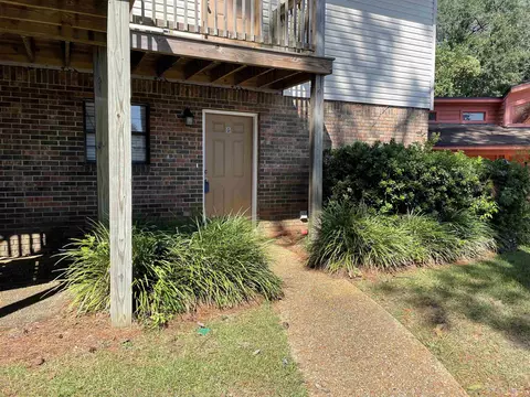 1104 Green Tree Ct, Tallahassee, FL 32304