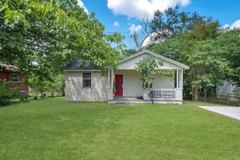 1228 Elberta Dr, Tallahassee, FL 32304