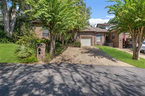 1404 Denholm Dr, Tallahassee, FL 32308