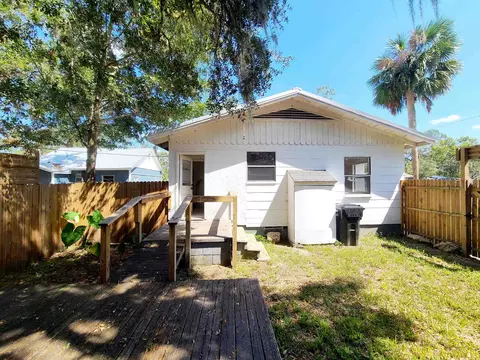 302 W Florida St, Perry, FL 32347 photo 5