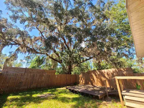 302 W Florida St, Perry, FL 32347 photo 9