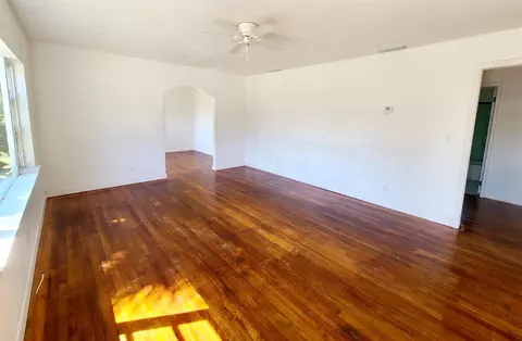 302 W Florida St, Perry, FL 32347 photo 12