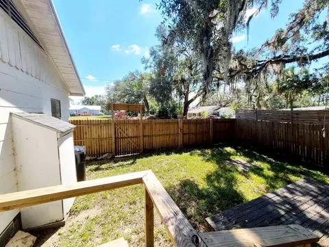 302 W Florida St, Perry, FL 32347 photo 6