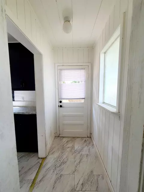 302 W Florida St, Perry, FL 32347 photo 25