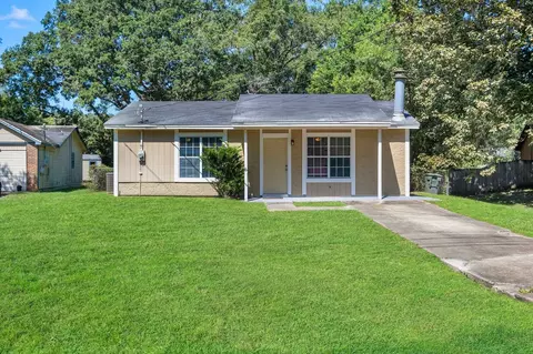 6060 Greenon Ln, Tallahassee, FL 32304