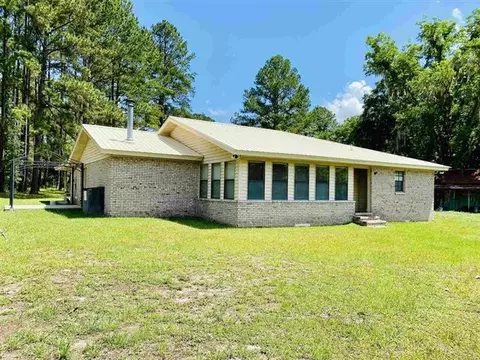 11384 N Us Highway 221, Greenville, FL 32331