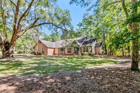 3205 Horseshoe Trl, Tallahassee, FL 32312