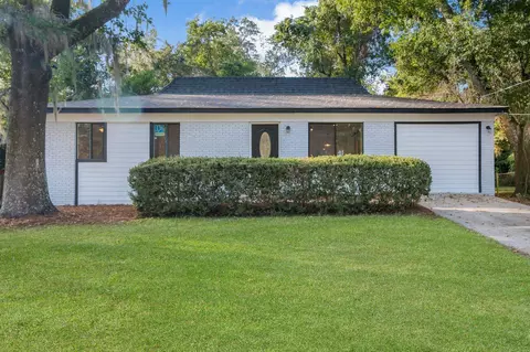 2825 Stokley Ln, Tallahassee, FL 32303
