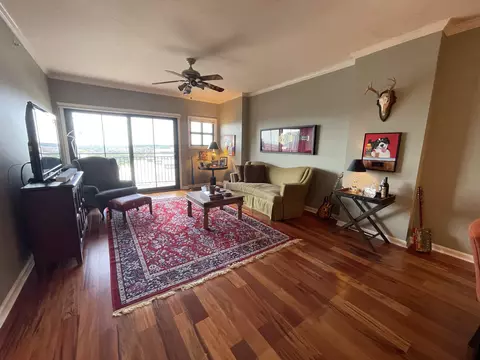 121 N Monroe St #1003, Tallahassee, FL 32301