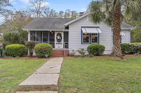 202 NE 3rd, Havana, FL 32333